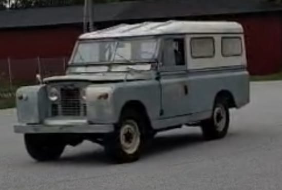 Landrover 109 benzine 1968 1e lak!