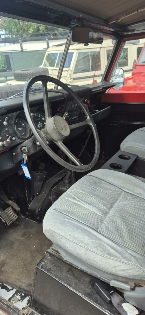 Landrover 88 Series III 1981