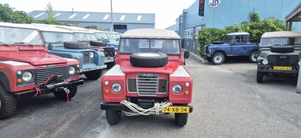 Landrover 88 Series III 1981
