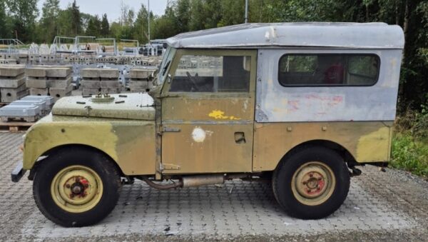 Landrover 80 benziene series I