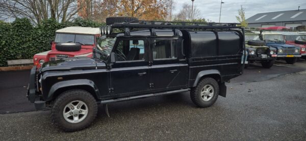 Landrover 130 Crewcab NIEUWE motor