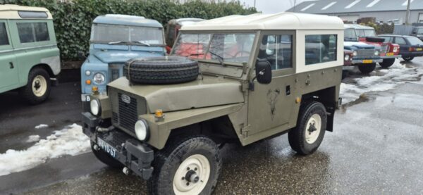 20260109_123355 Landrover 88 Light Weight 1975