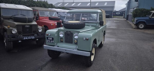 Landrover 88 Series IIa 1968 benzine overdrive VERKOCHT