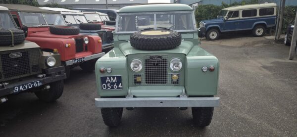 Landrover 88 Series IIa 1968 benzine overdrive VERKOCHT
