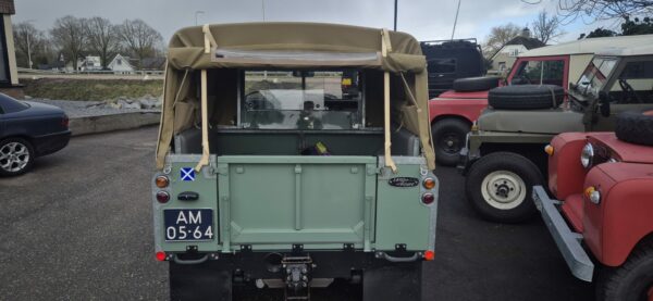 Landrover 88 Series IIa 1968 benzine overdrive VERKOCHT