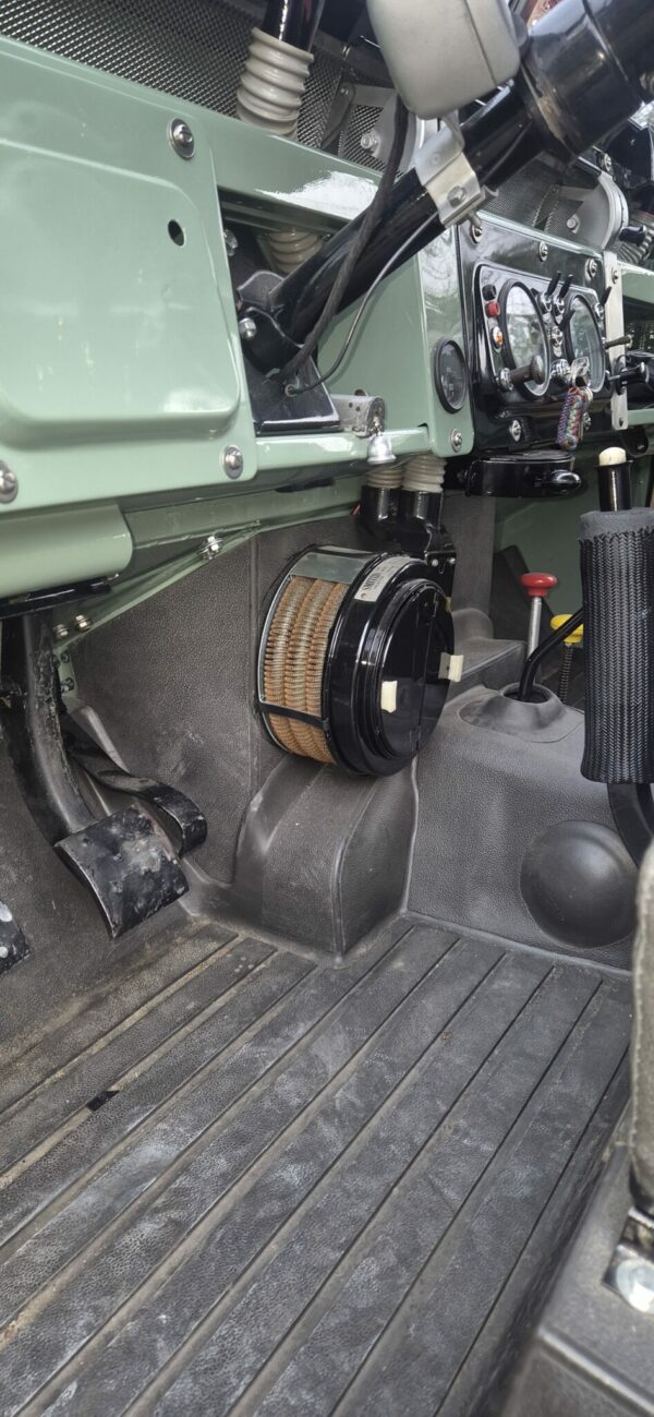 Landrover 88 Series IIa 1968 benzine overdrive VERKOCHT