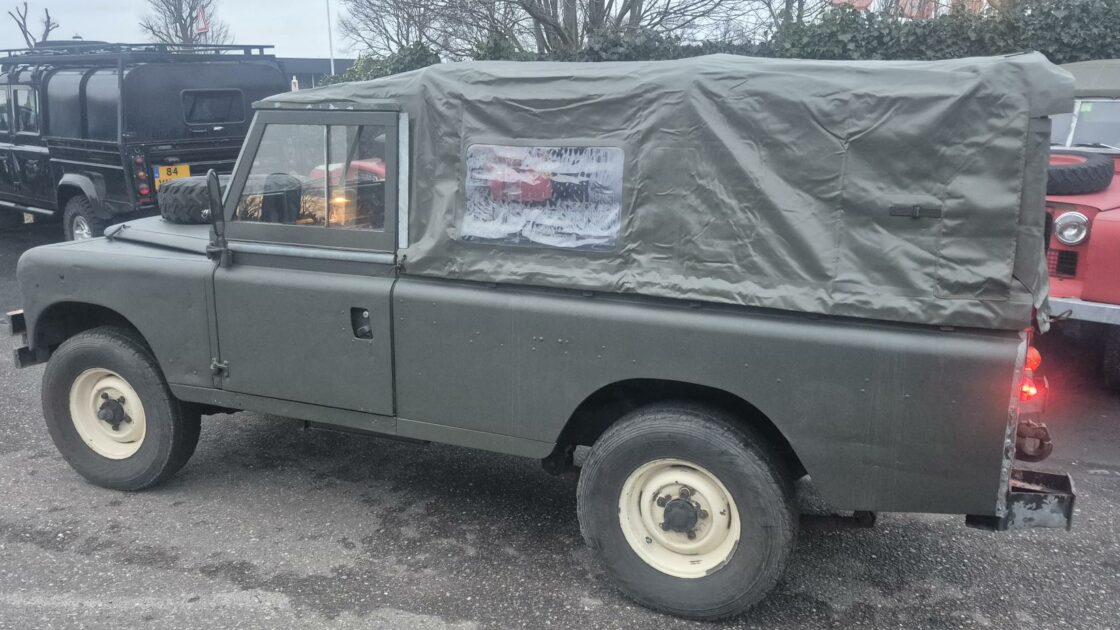 bc28d6b0-eb8a-400b-8f50-d0182f00018e