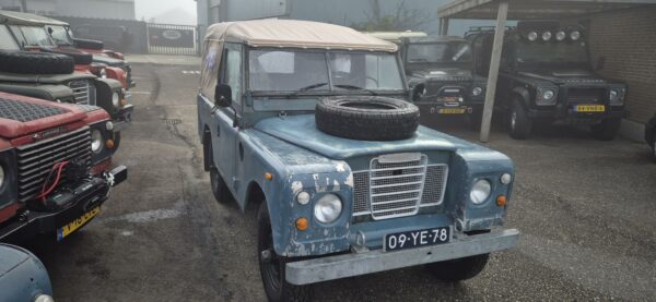 Landrover 88 benzine 1974