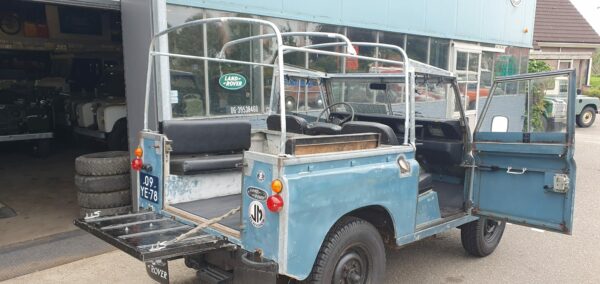Landrover 88 benzine 1974