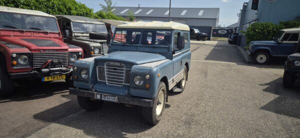 20260530_115813 Landrover 88 benzine/LPG 1978