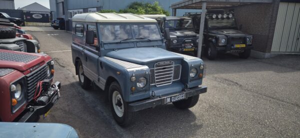 20260530_115823 Landrover 88 benzine/LPG 1978