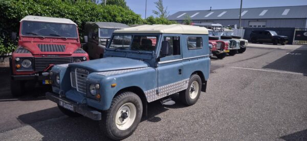 20260530_115831 Landrover 88 benzine/LPG 1978