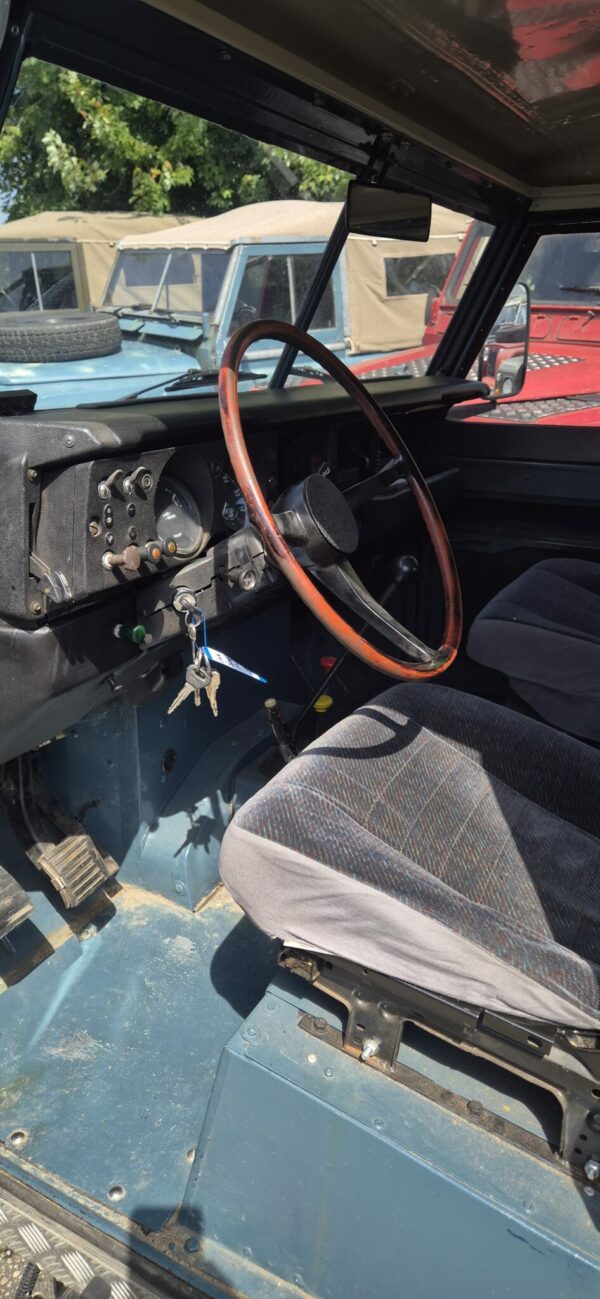 20260530_115916 Landrover 88 benzine/LPG 1978