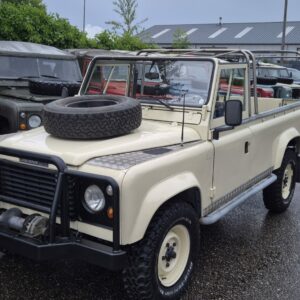 Landrover One Ten V8 1983