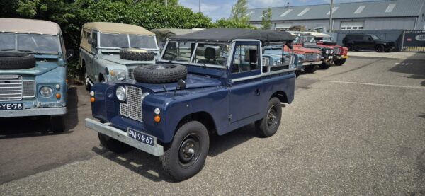 20260717_150743 Landrover 88 met 200TDi en overdrive