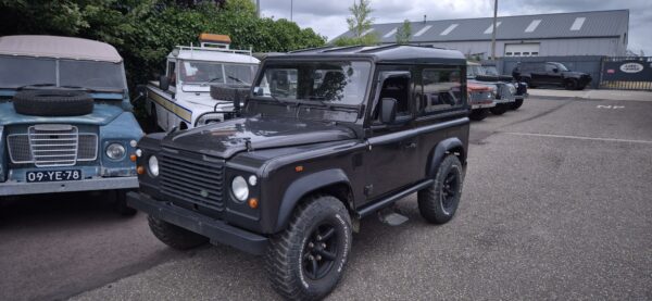 Landrover 90 1986 met 200TDi WB vrij!