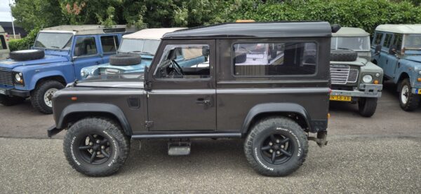 Landrover 90 1986 met 200TDi WB vrij!