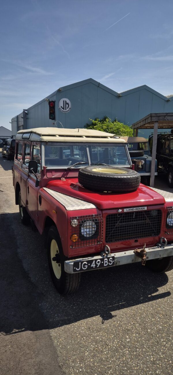 Landrover Stage One V8