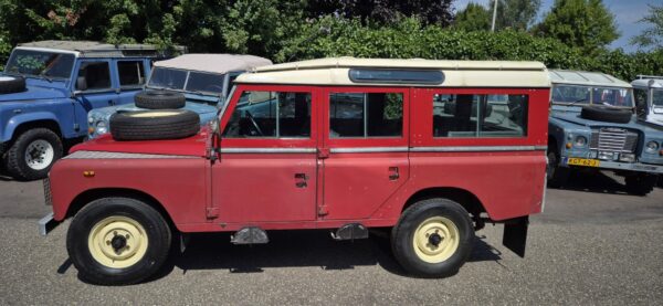 Landrover Stage One V8
