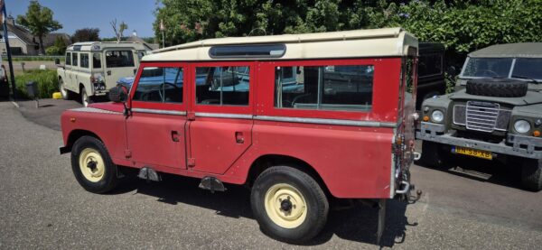Landrover Stage One V8