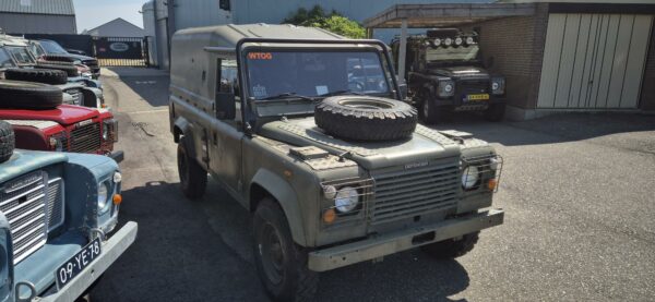 20260804_122120 Landrover 110 "Tithonus 1985