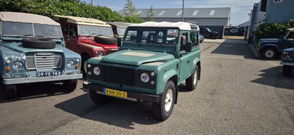 Landrover 90 TD (bijna) WB vrij en milieuzone vrij
