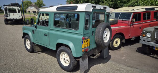 Landrover 90 TD (bijna) WB vrij en milieuzone vrij
