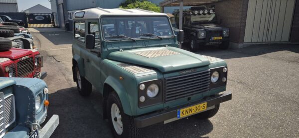 Landrover 90 TD (bijna) WB vrij en milieuzone vrij