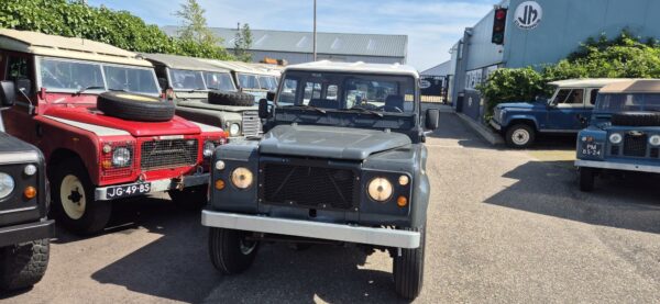 Landrover 90 met 3.5 V8 17.000KM !! 1985