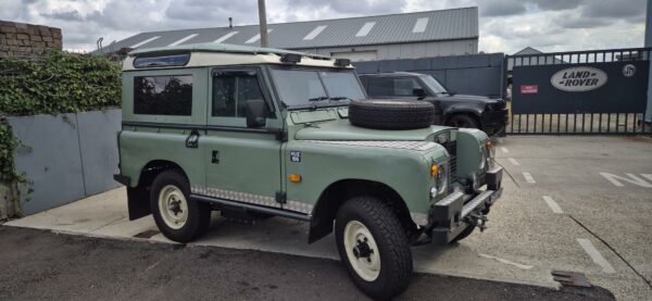 20260820_124324 Landrover 88 benzine series II 1972