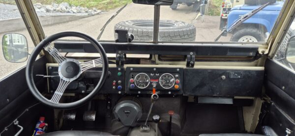 88 Series II met 200TDi & STUURBEKRACHTIGING