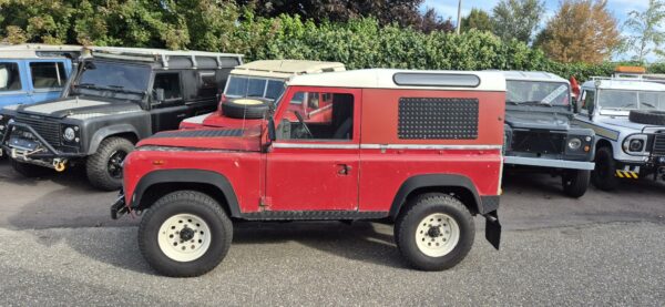 Landrover 90 2.5 benzine 1985