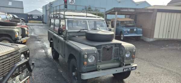 Landrover 109 Stawag 5 drs benzine 1969